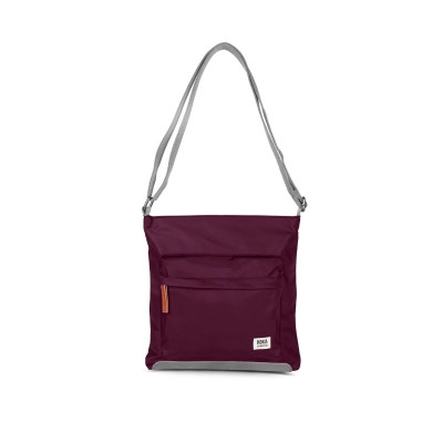 ROKA London Kennington B Τσάντα Crossbody Plum από Ανακυκλωμένο Nylon Medium
