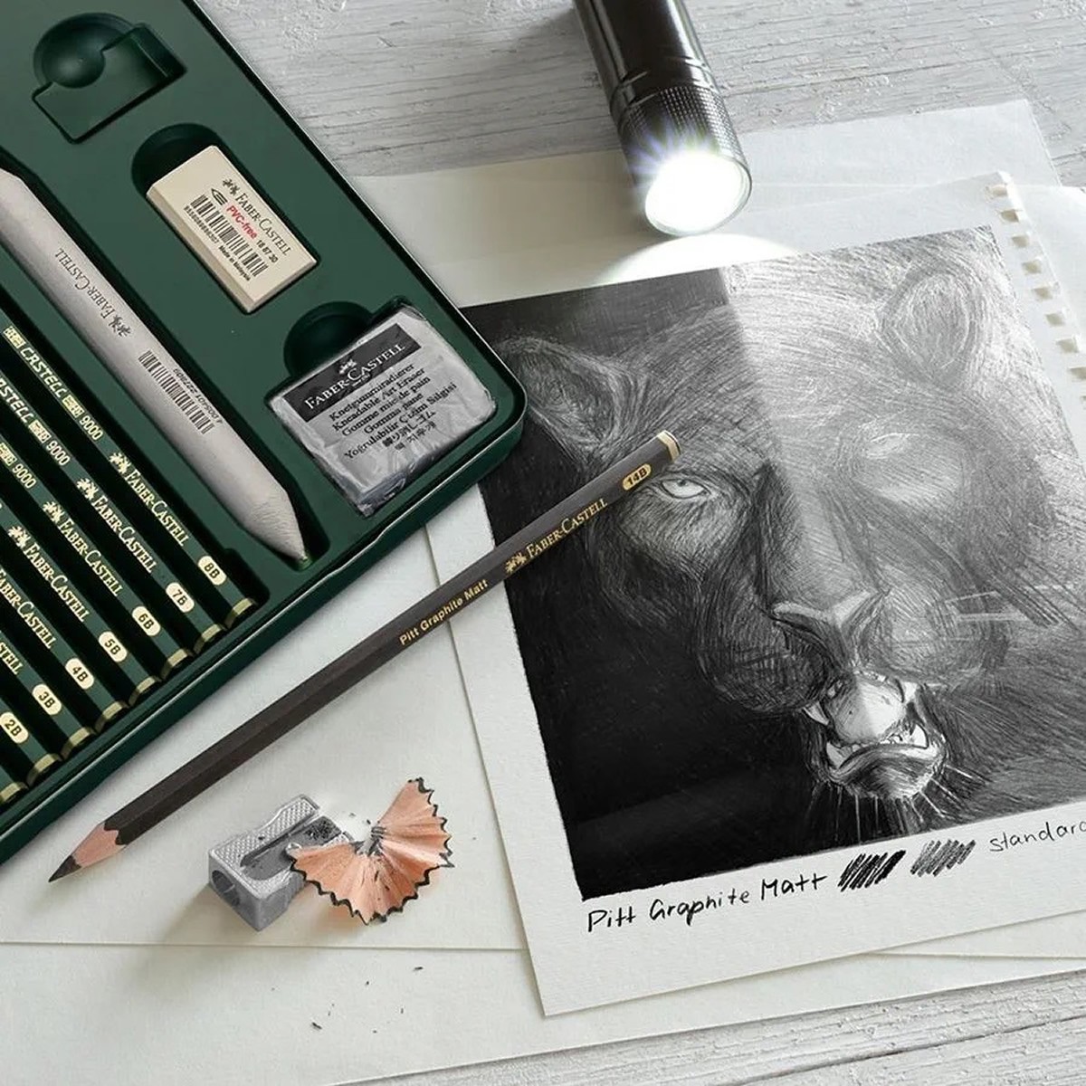 Faber-Castell Μεταλλική Κασετίνα Pitt Graphite Matt & Castell 9000 20τμχ