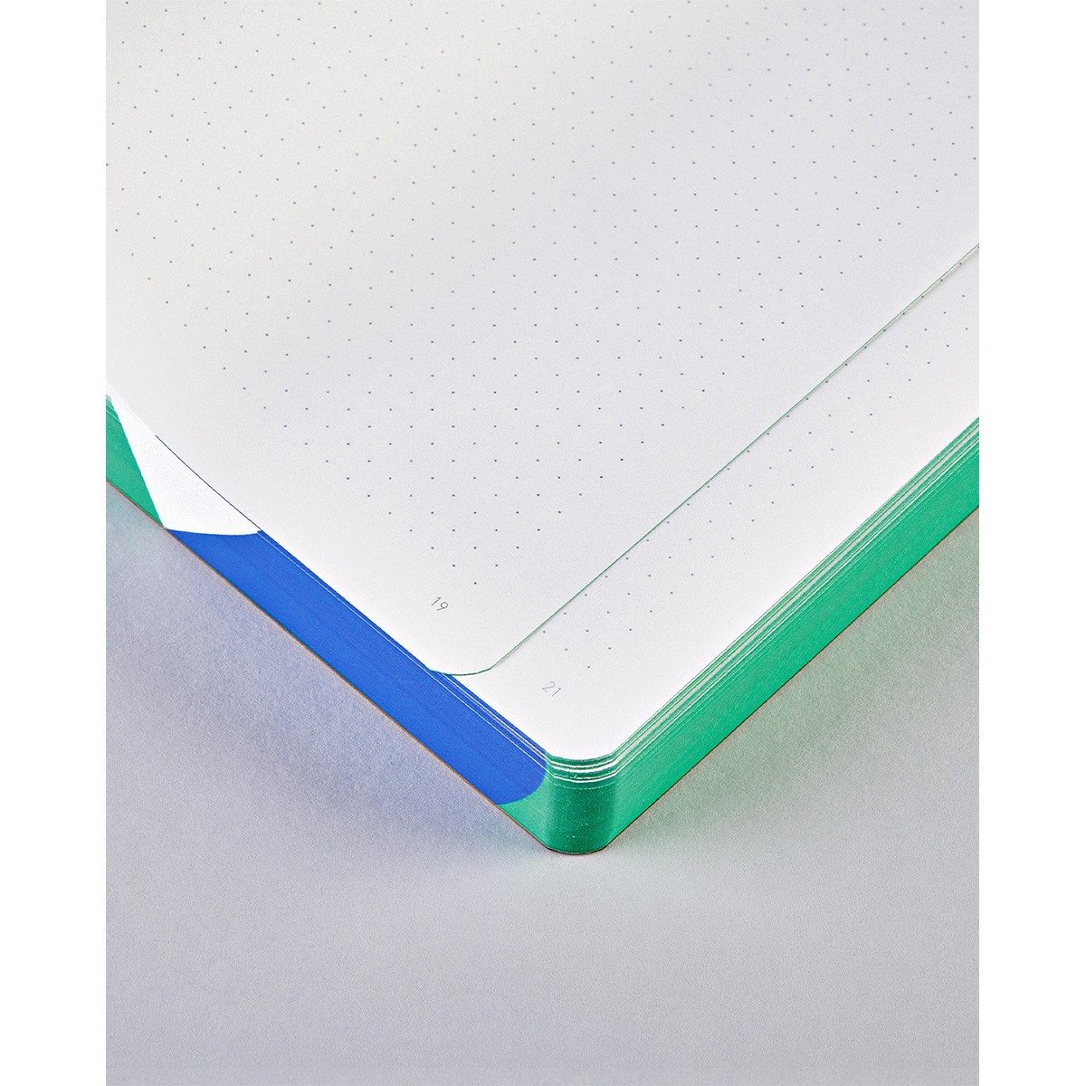 nuuna Notebooks Graphic L - Soft Ice Cream