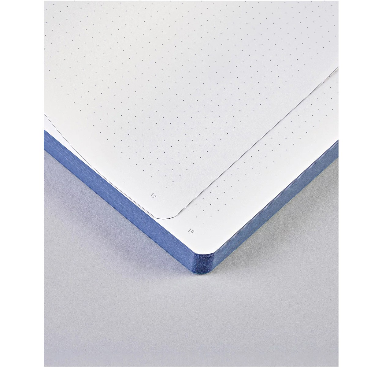 Nuuna Notebooks Surface M - Transcendence
