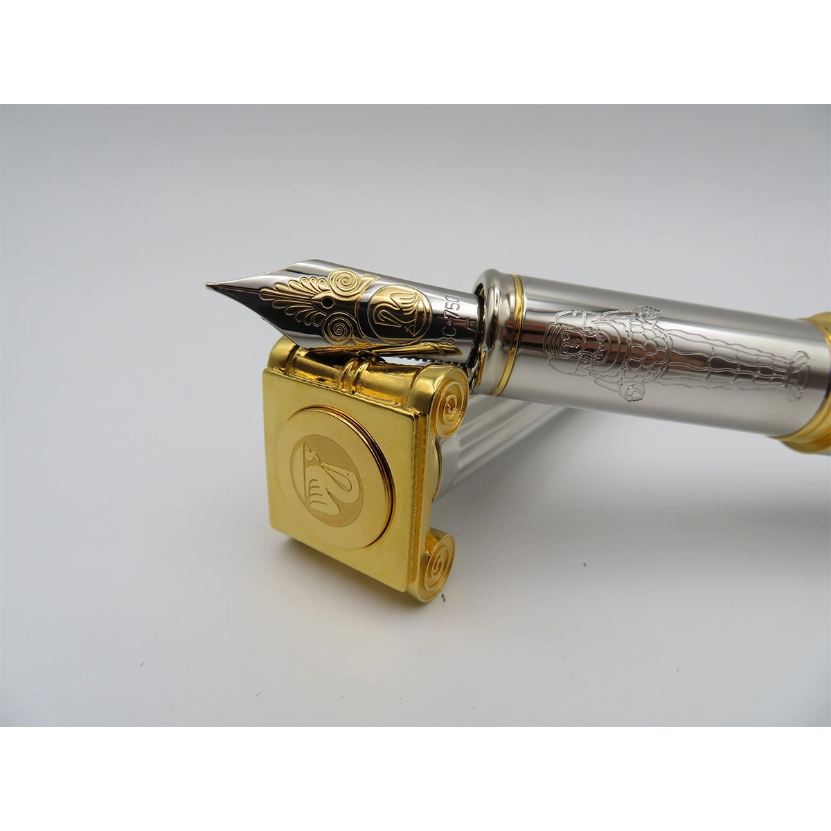 Pelikan Temple of Artemis Limited Edition No. 099/440 Πένα Μ