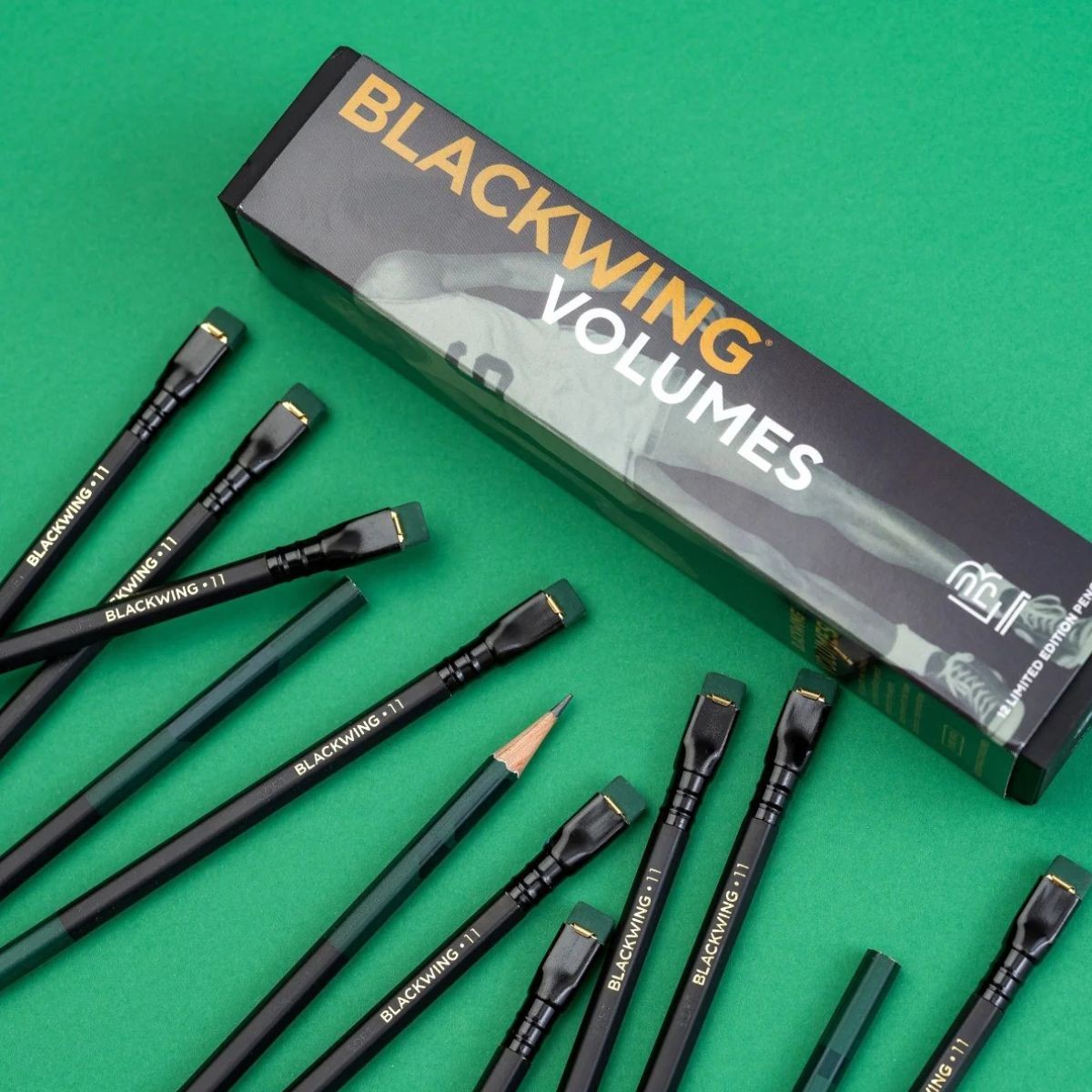 BLACKWING® Volume 11 Bill Russell Σετ 12 Ξύλινα Μολύβια με Γόμα