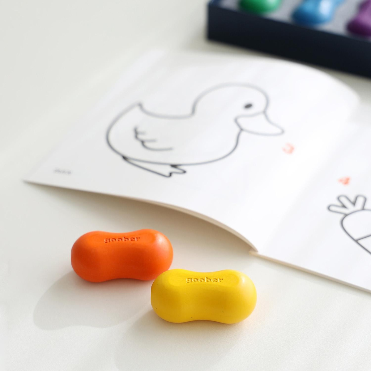 Goober Σετ Κραγιόν Crayon Peanut & Coloring Book