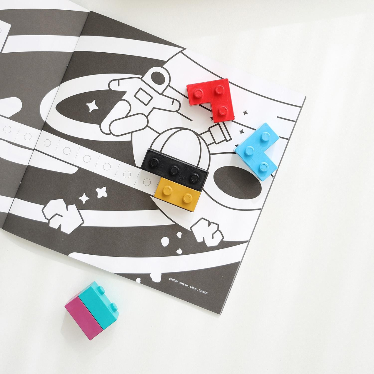 Goober Σετ Κραγιόν & Μπλοκ Space Kit