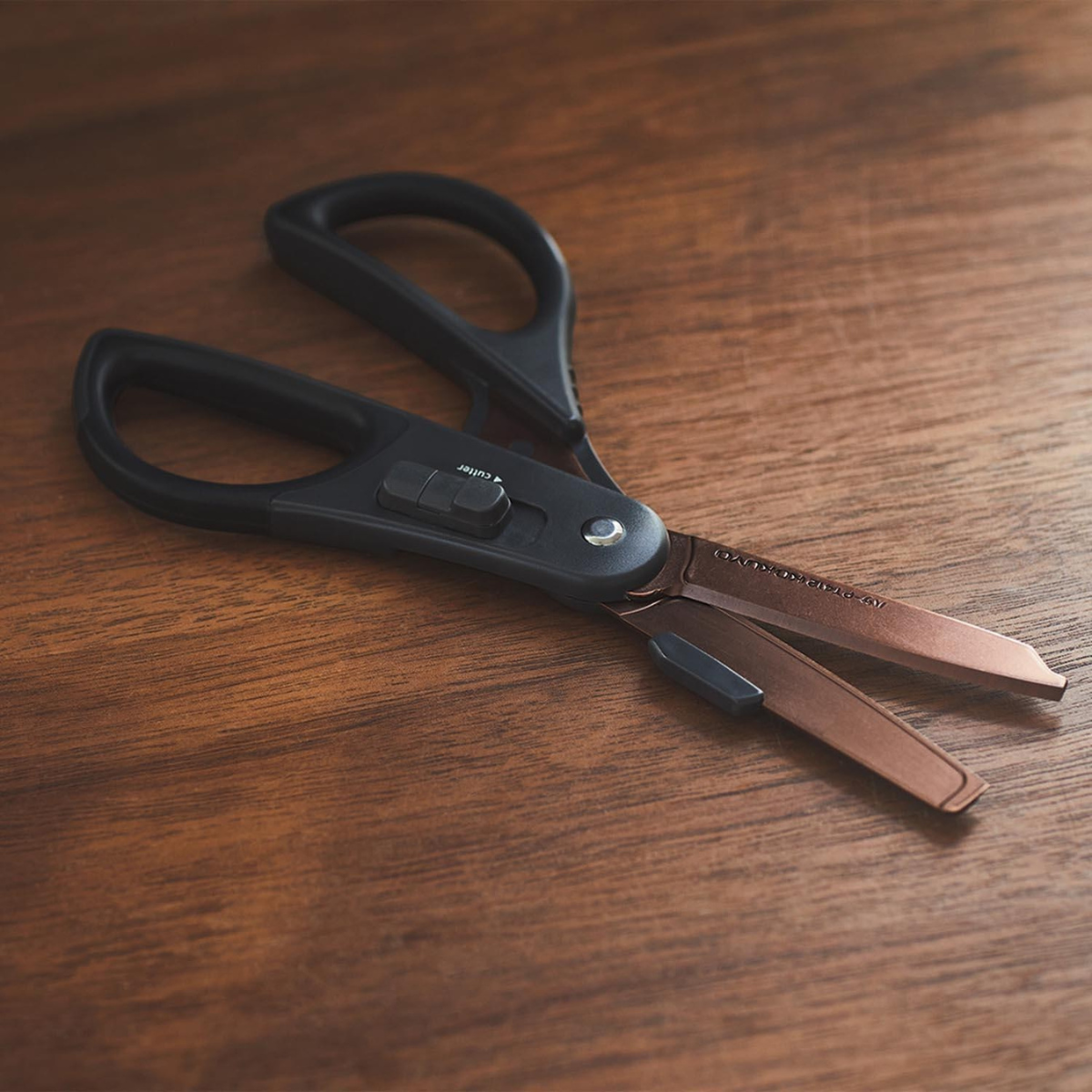 Kokuyo Ψαλίδι 2 Όψεων Hakoake Titanium Black