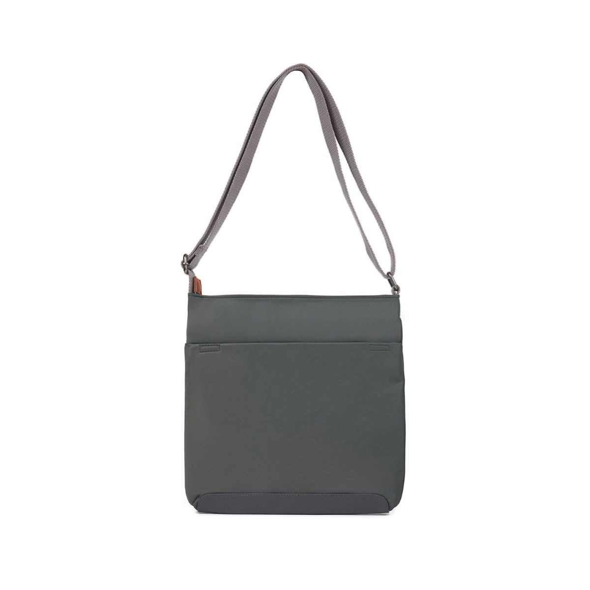 ROKA London Kennington B Τσάντα Crossbody Thyme από Ανακυκλωμένο Nylon Medium