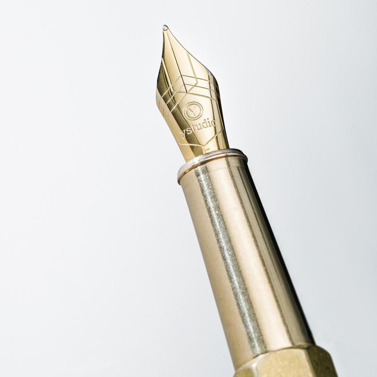 YSTUDIO Classic Revolve Brass Πένα M