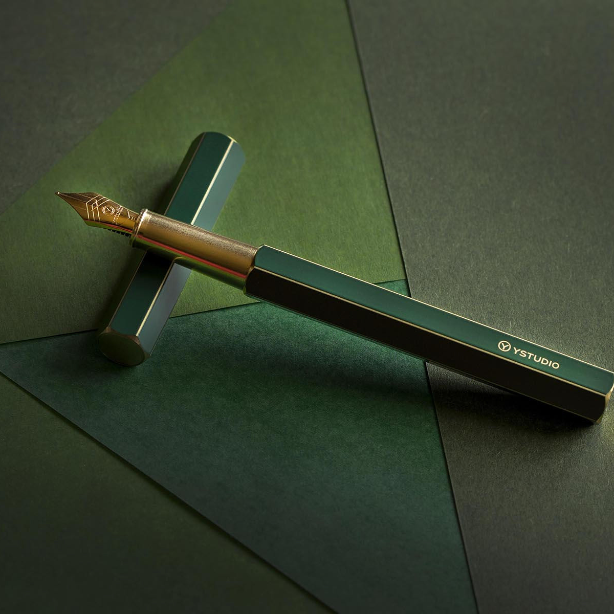 YSTUDIO Classic Revolve Brass Πένα M Πράσινη