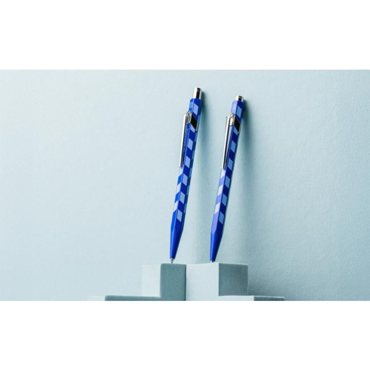 CARAN D' ACHE Στυλό Διαρκείας 849 Mosaic Royal Blue