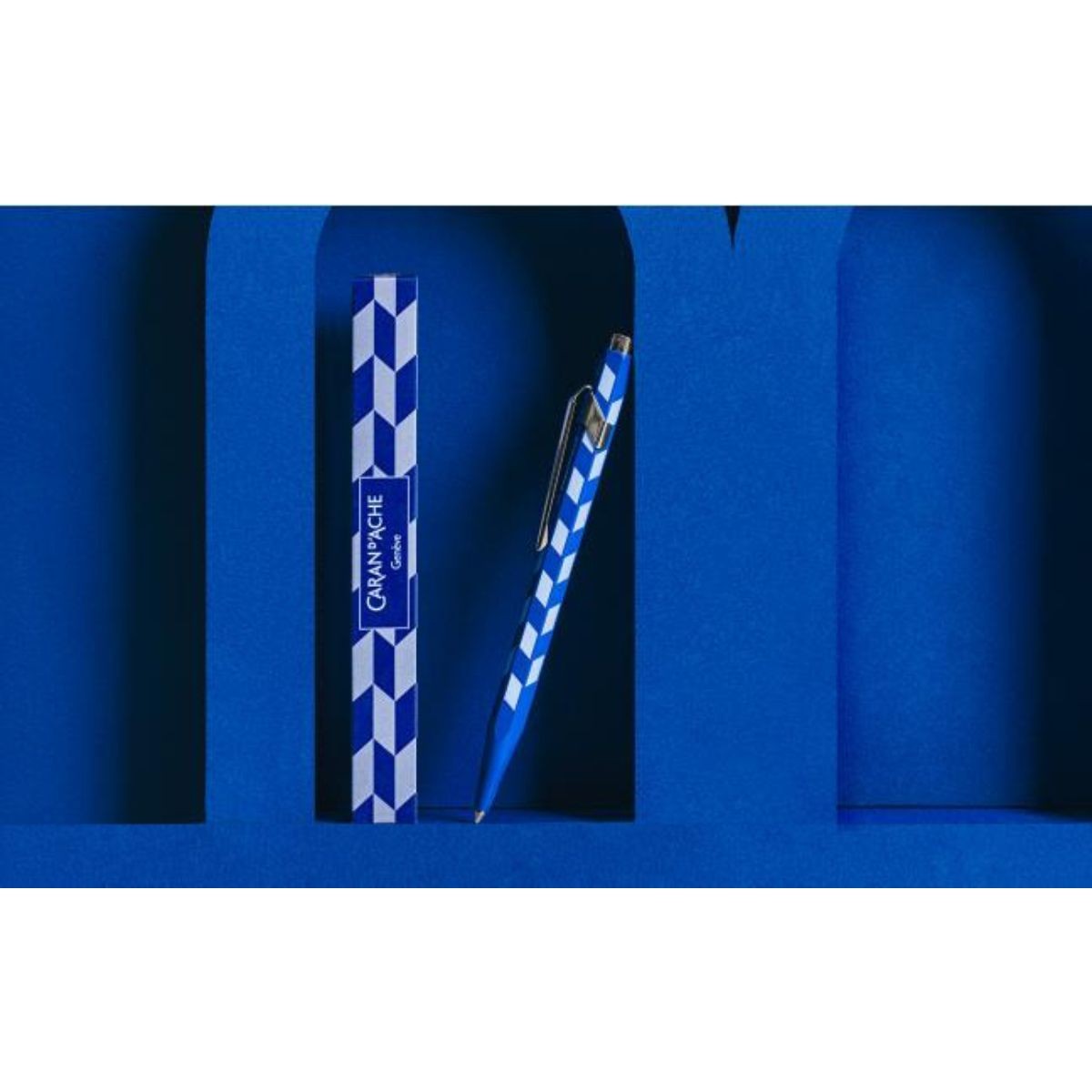 CARAN D' ACHE Στυλό Διαρκείας 849 Mosaic Royal Blue