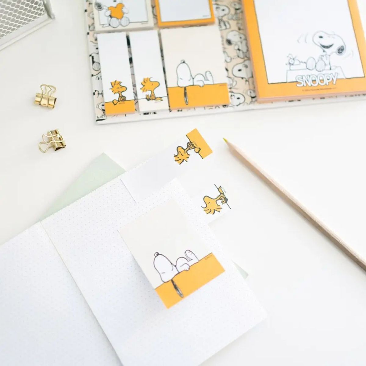 ERIK Σετ Μπλοκ Σημειώσεων Α6 & Αυτοκόλλητα Χαρτάκια Σημειώσεων SNOOPY Lazy Days