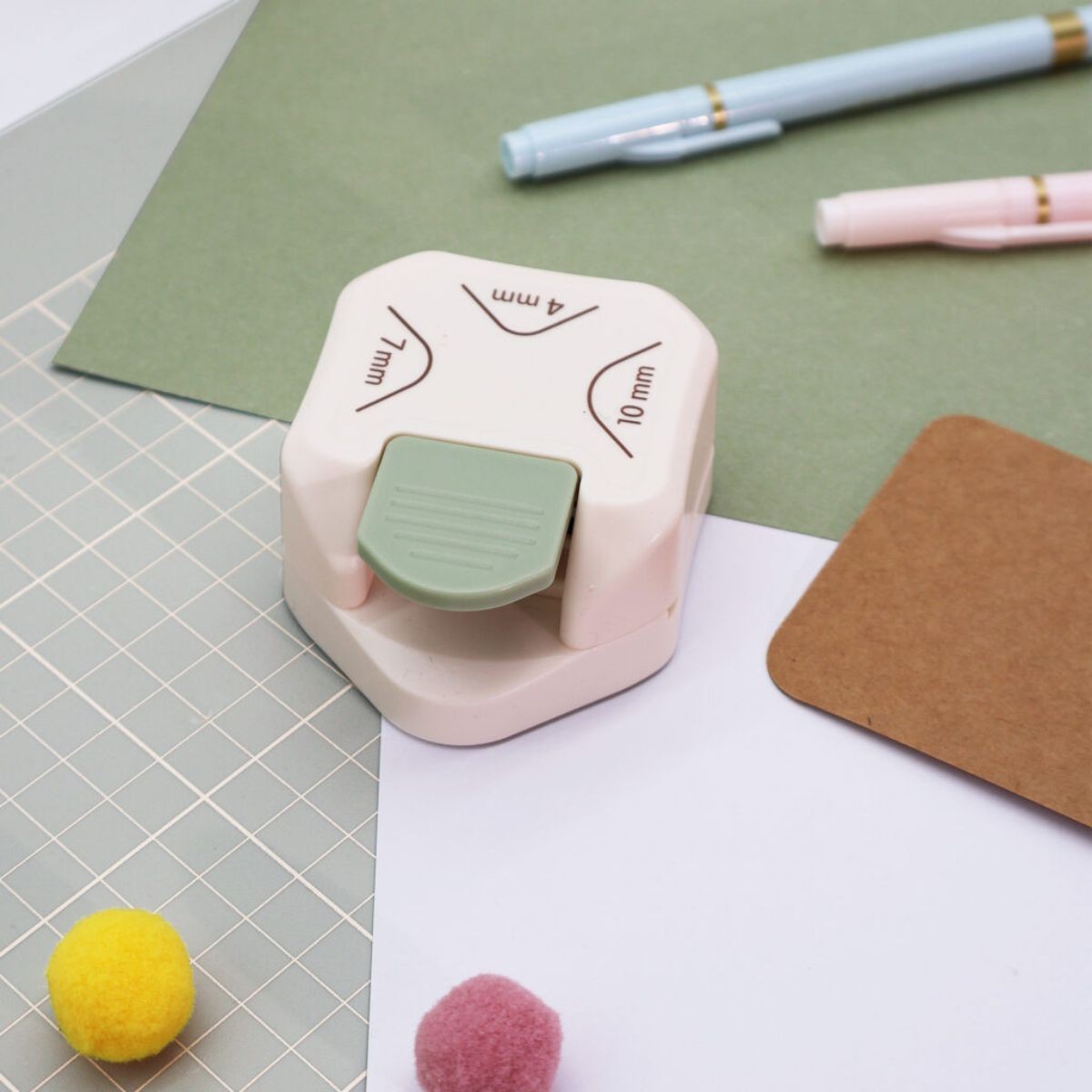 Loveria Artcraft Διακορευτής για Γωνίες