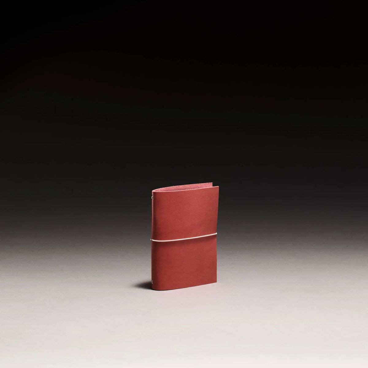 PAPER REPUBLIC Δερμάτινο Σημειωματάριο Grand Voyageur - Pocket / Rustic Rose