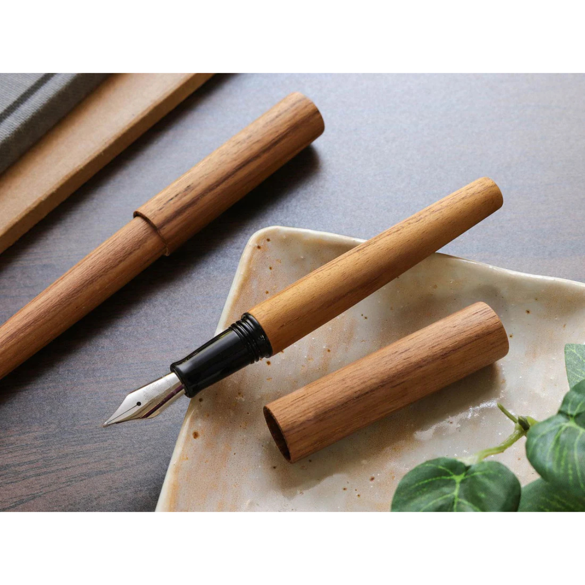 Wancher World Tree Teak Wood Πένα S