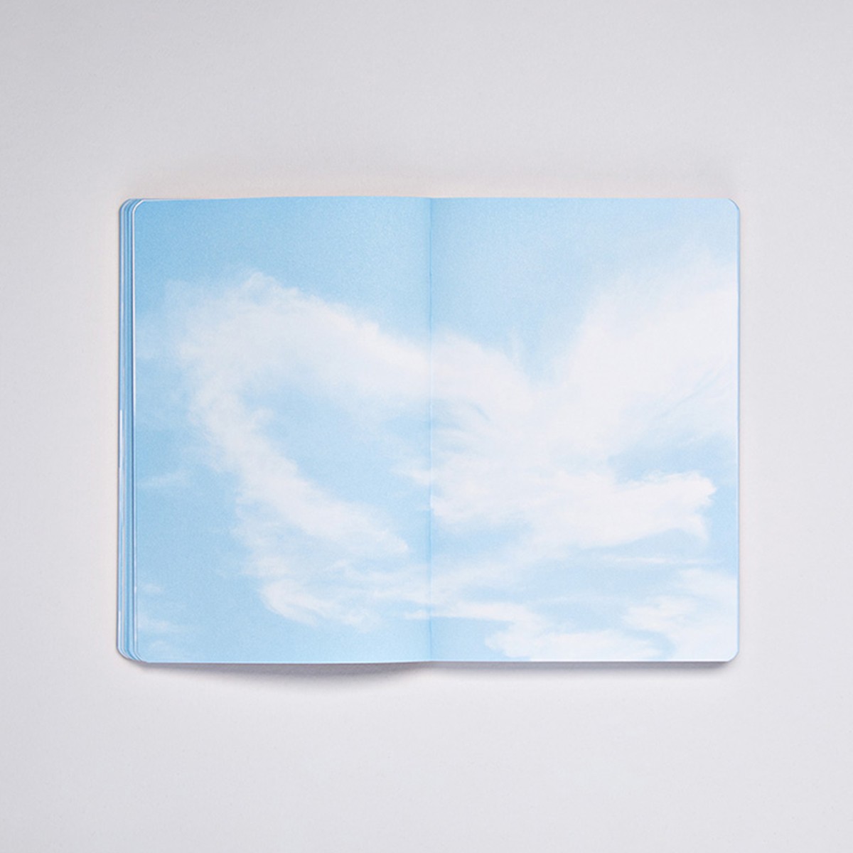 Nuuna Inspiration Book M - CLOUD BLUE