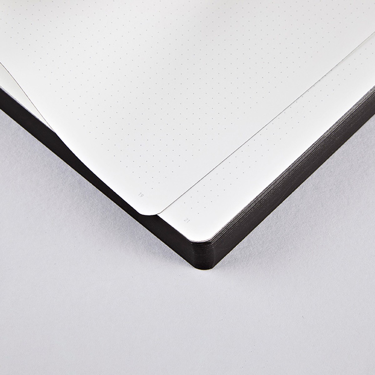 nuuna Notebook Graphic L - I WORK FOR IDIOTS