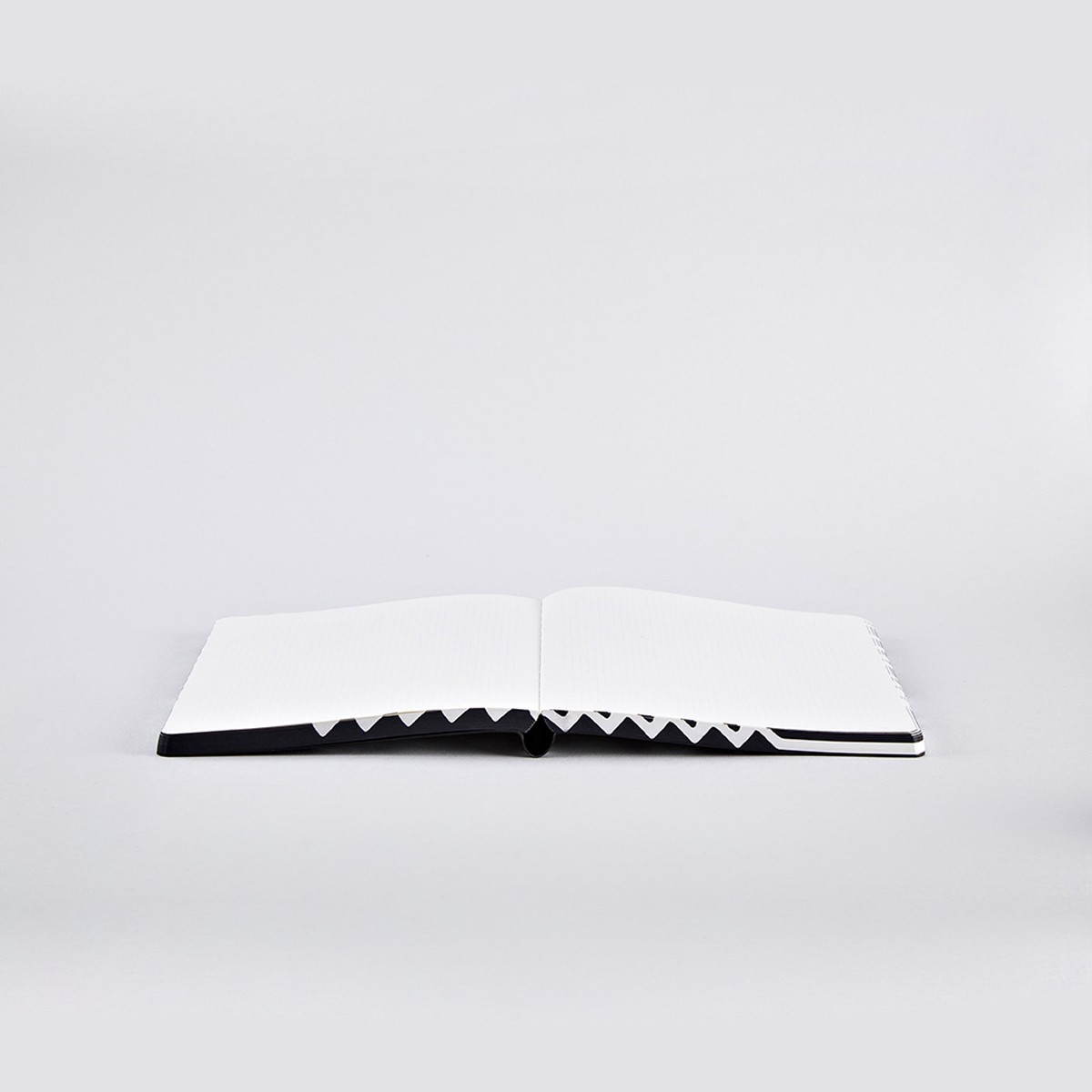 nuuna Notebook Graphic L - METROPOLIS