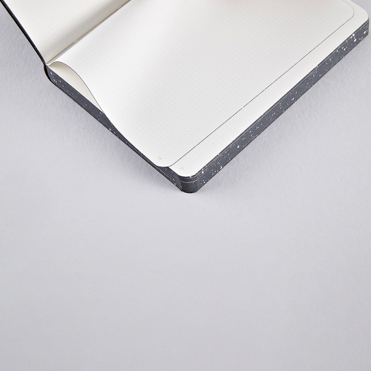 Nuuna Notebook Graphic S - MILKY WAY