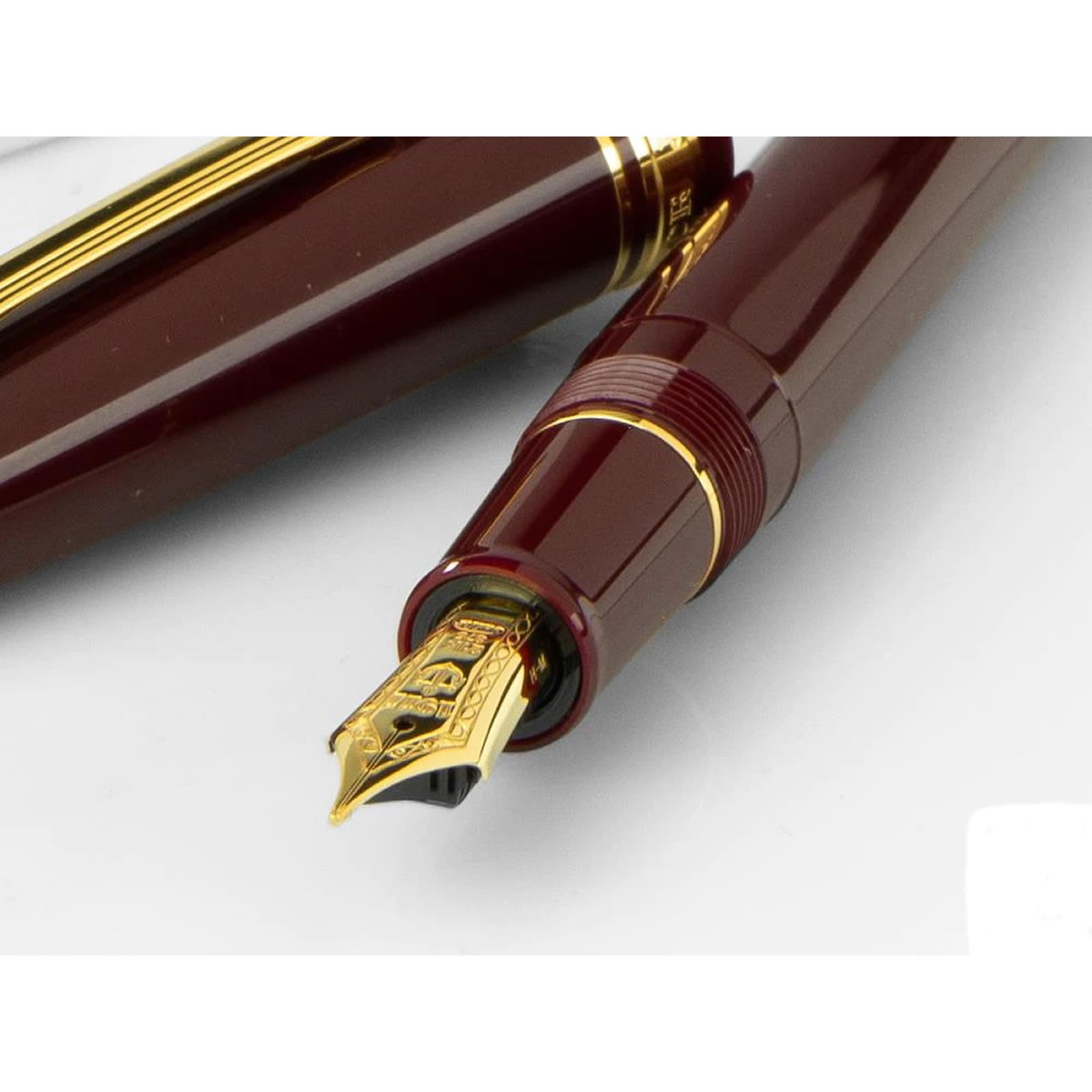 SAILOR 1911 L Maroon Gold 21K Πένα M