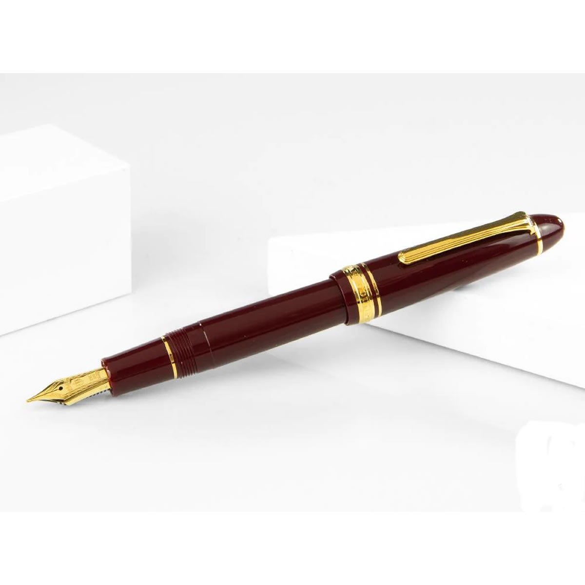 SAILOR 1911 L Maroon Gold 21K Πένα M