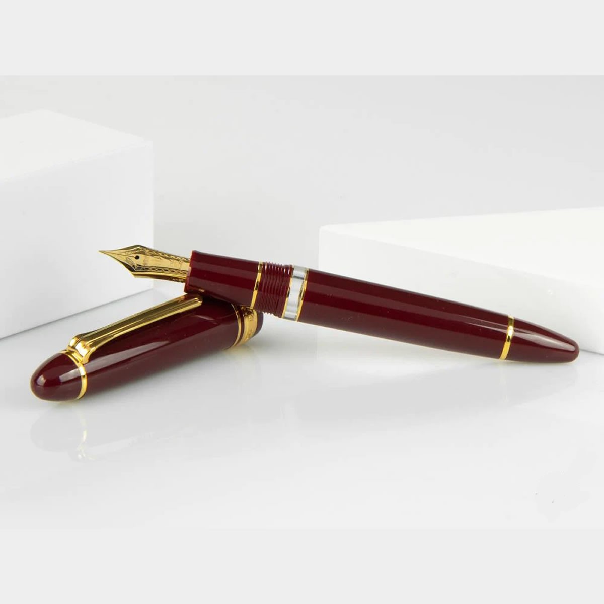 SAILOR 1911 REALO Maroon 21k Πένα M