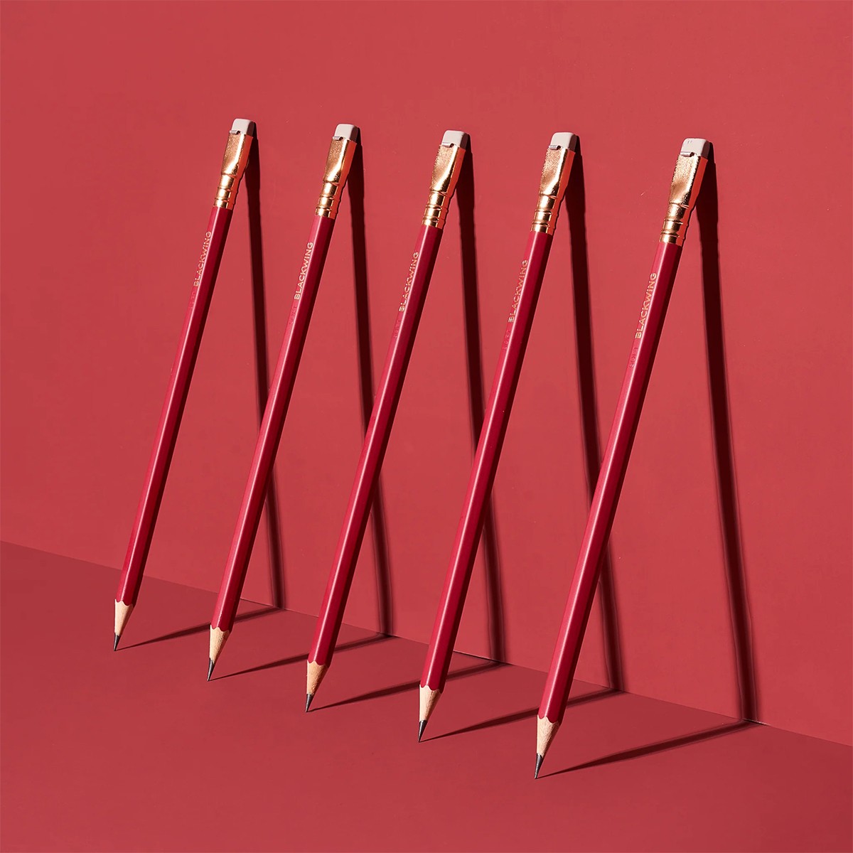 BLACKWING® Matte Σετ 12 Ξύλινα Μολύβια με Γόμα - Κόκκινο